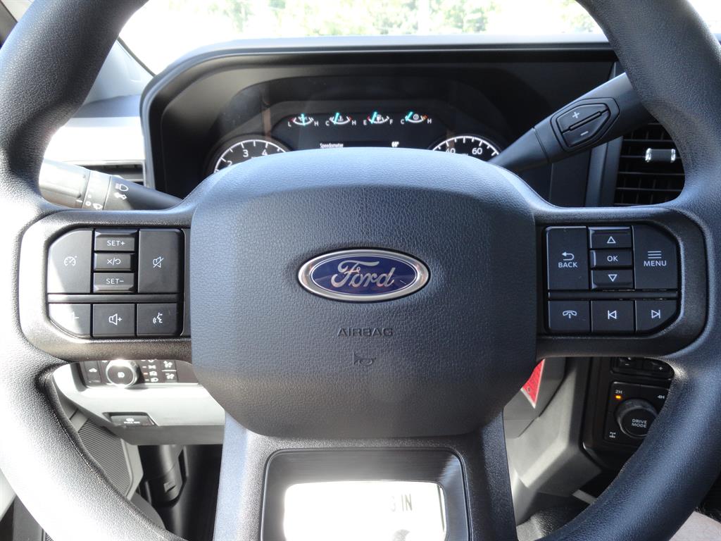 2026 Ford F-250 XLT photo 14