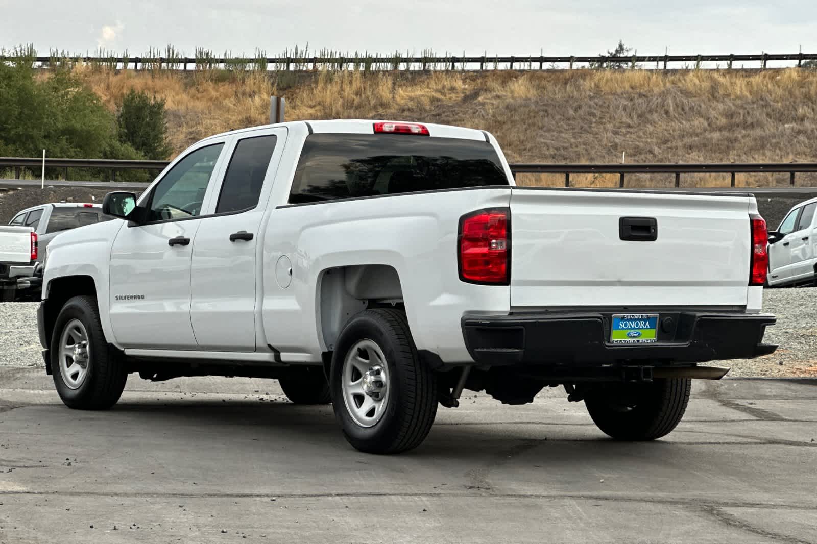 2017 Chevrolet Silverado 1500 Work Truck photo 4
