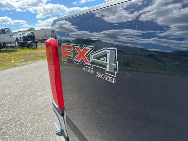 2026 Ford F-350 photo 8