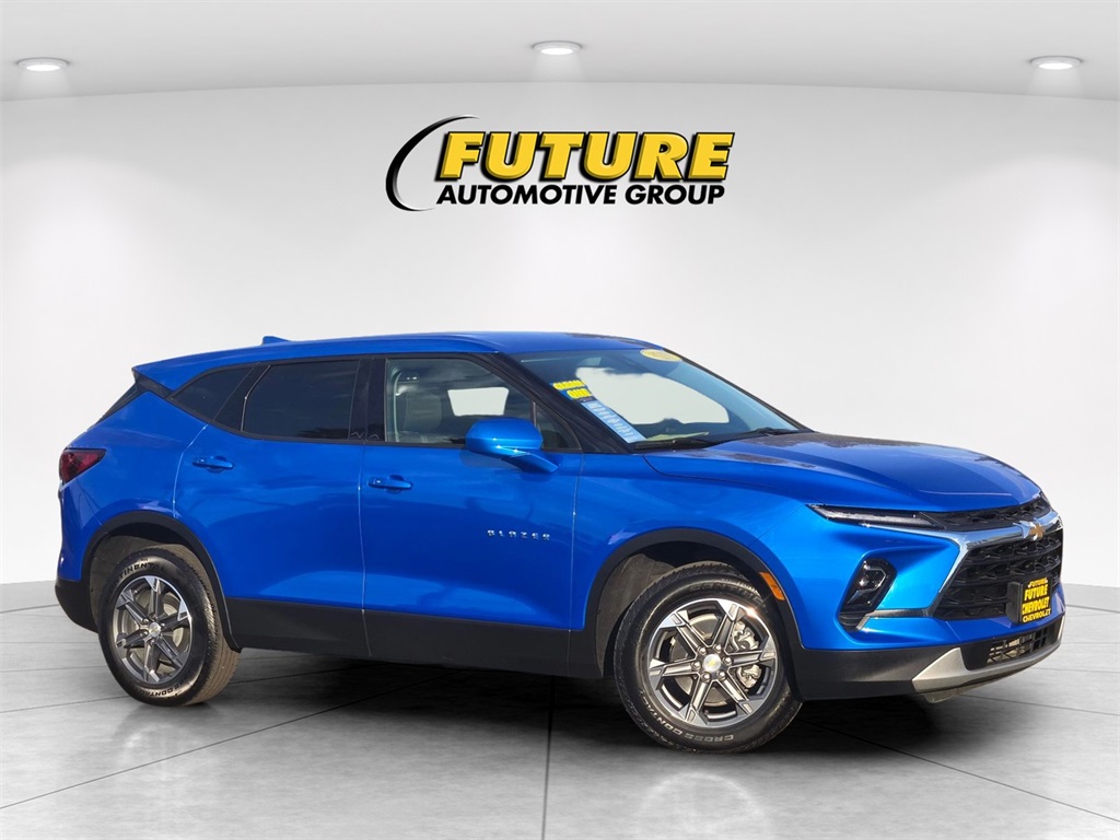 2025 Chevrolet Blazer LT