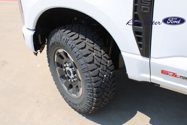 2026 Ford F-250 photo 5
