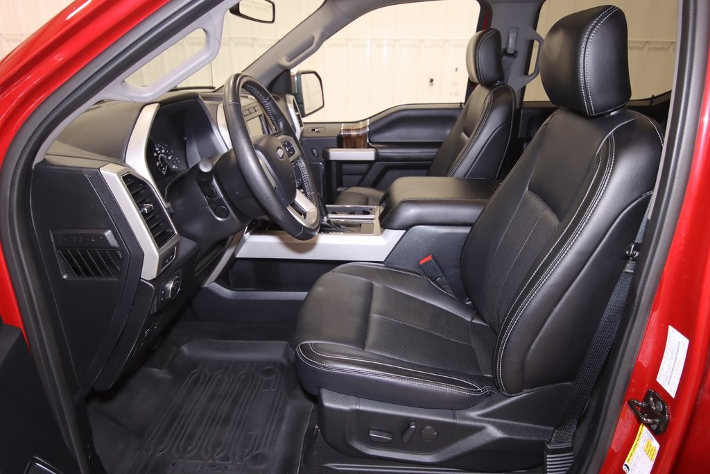 2020 Ford F-150 Lariat photo 12