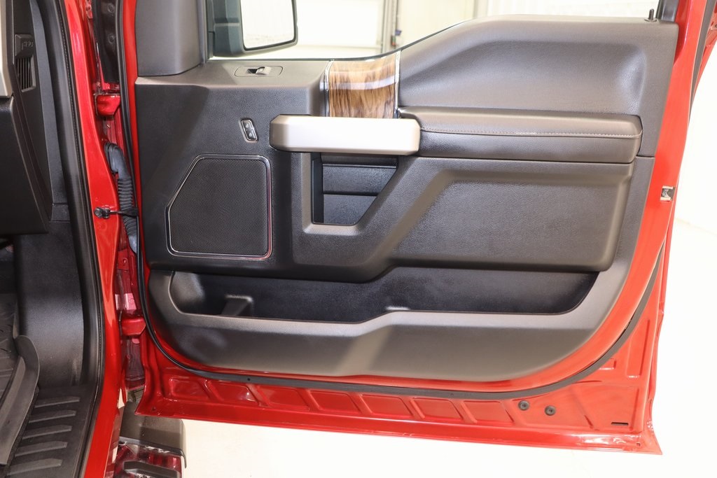 2020 Ford F-150 Lariat photo 19