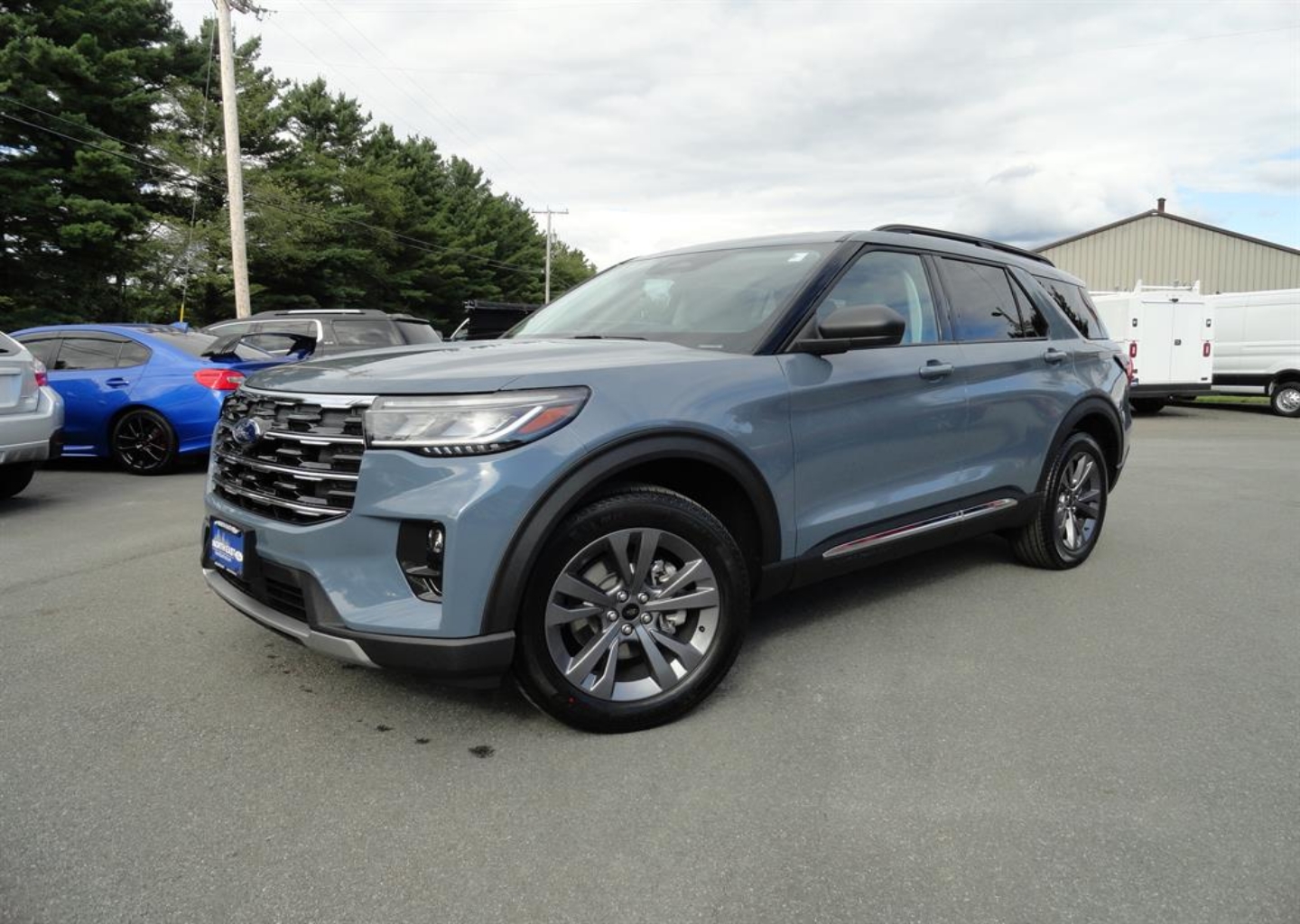 2025 Ford Explorer Active's photo
