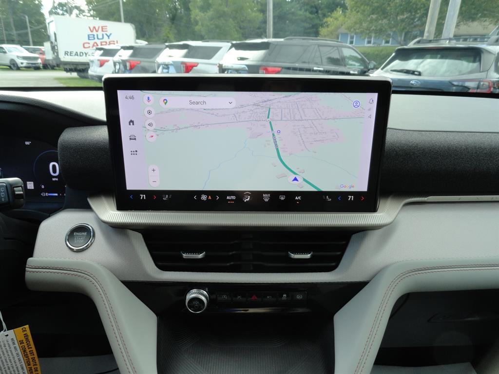 2025 Ford Explorer photo 15