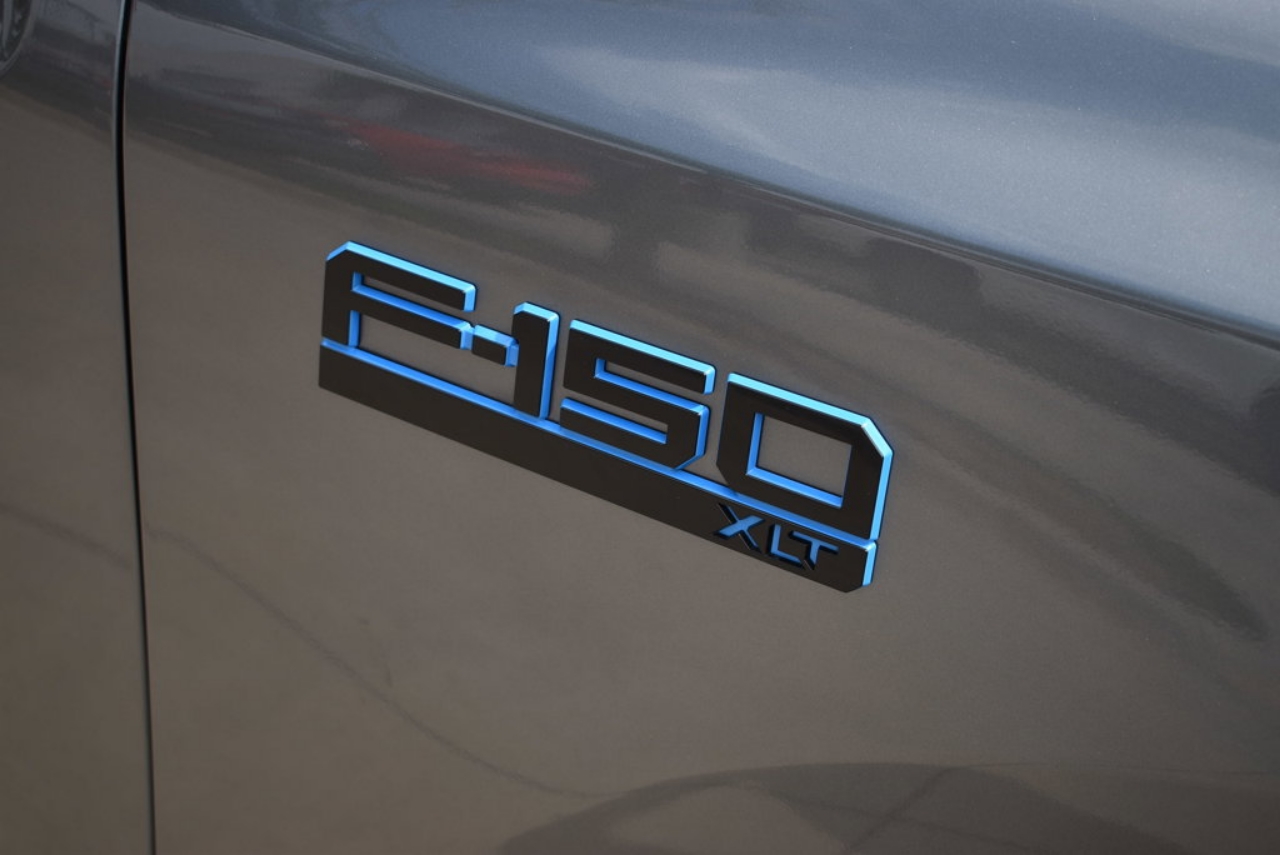 2024 Ford F-150 Lightning XLT - Photo 9