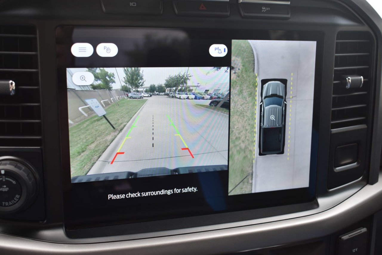 2024 Ford F-150 Lightning XLT - Photo 19