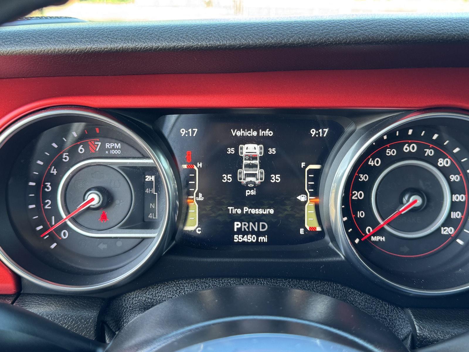 2019 Jeep Wrangler Unlimited Rubicon photo 19
