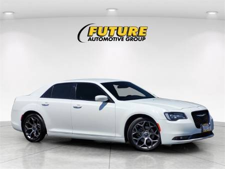 2018 Chrysler 300 S