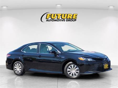 2020 Toyota Camry Hybrid LE