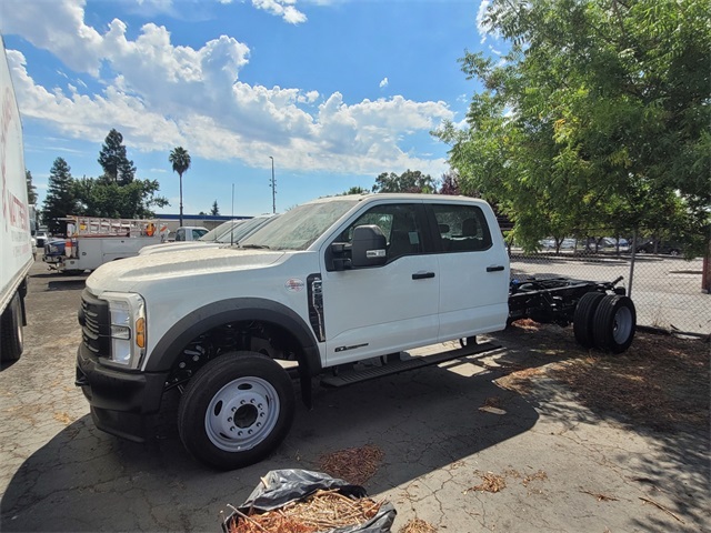 2025 Ford F-550SD XL