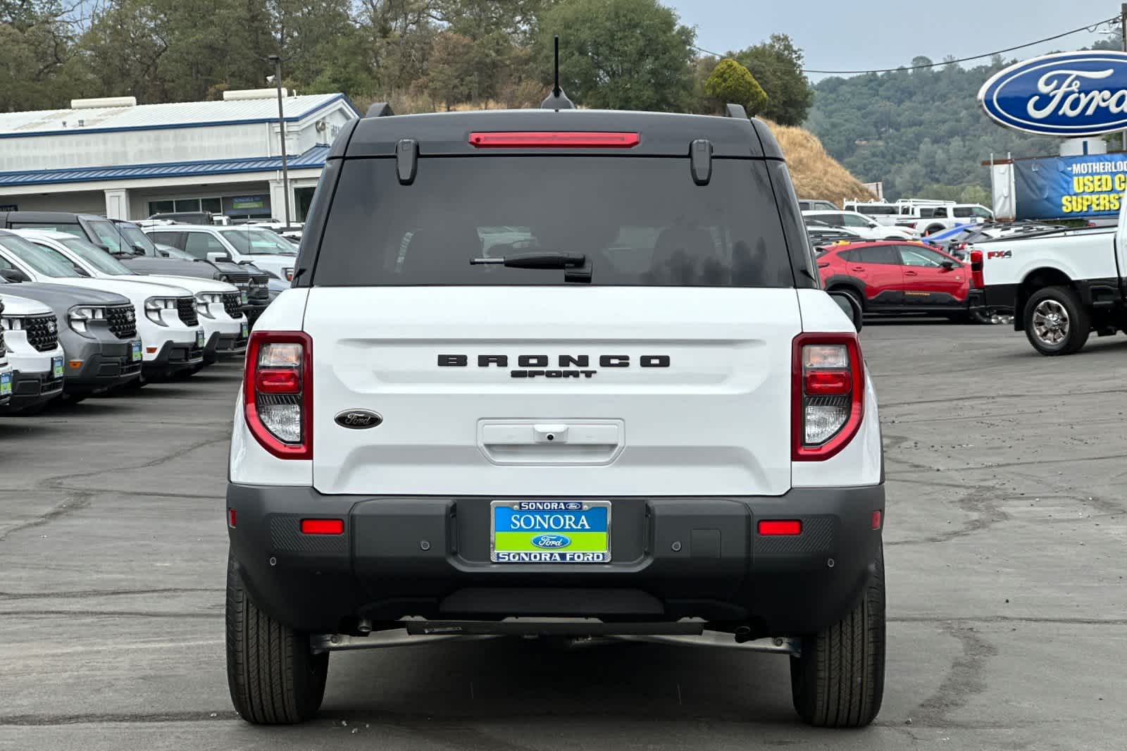 2025 Ford Bronco Sport Big Bend photo 2