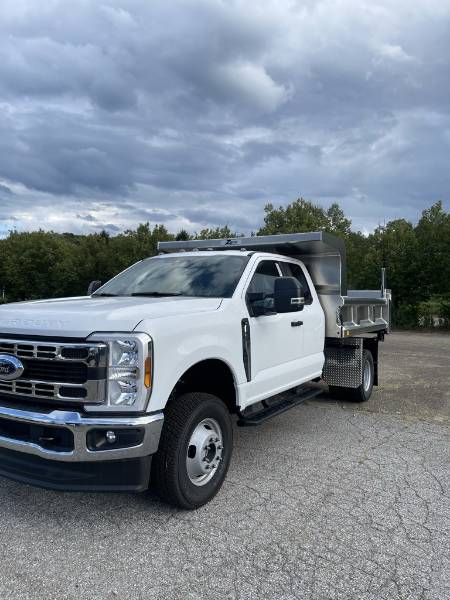 2024 Ford F-350SD XL