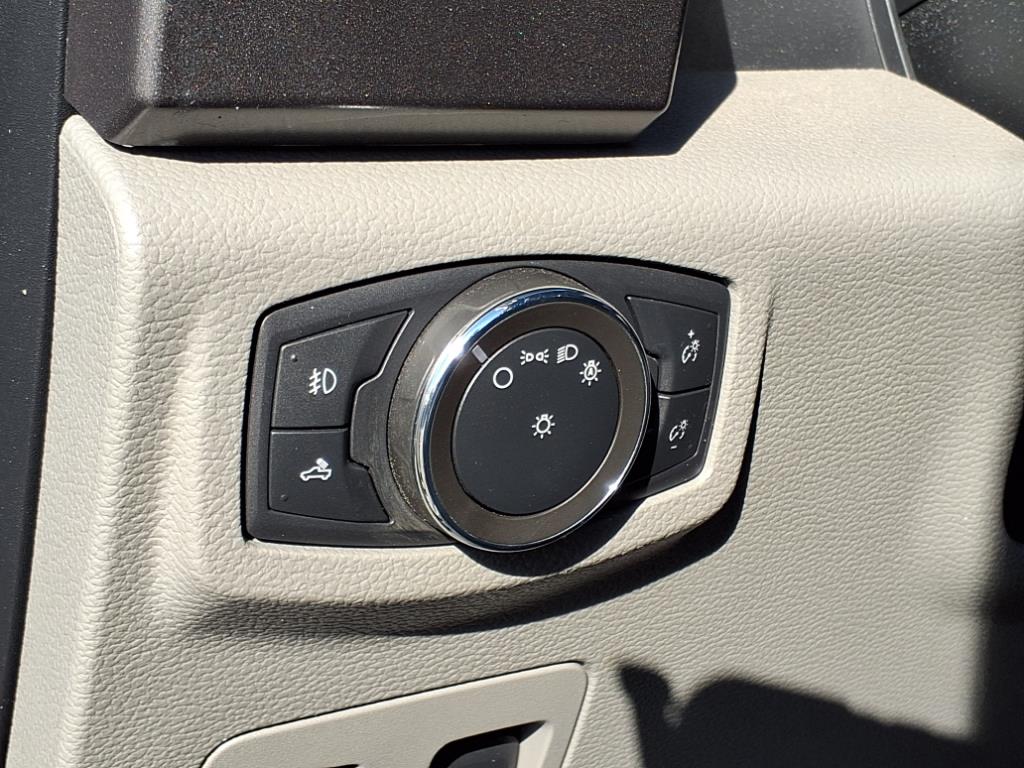 2020 Ford F-150 XLT photo 13