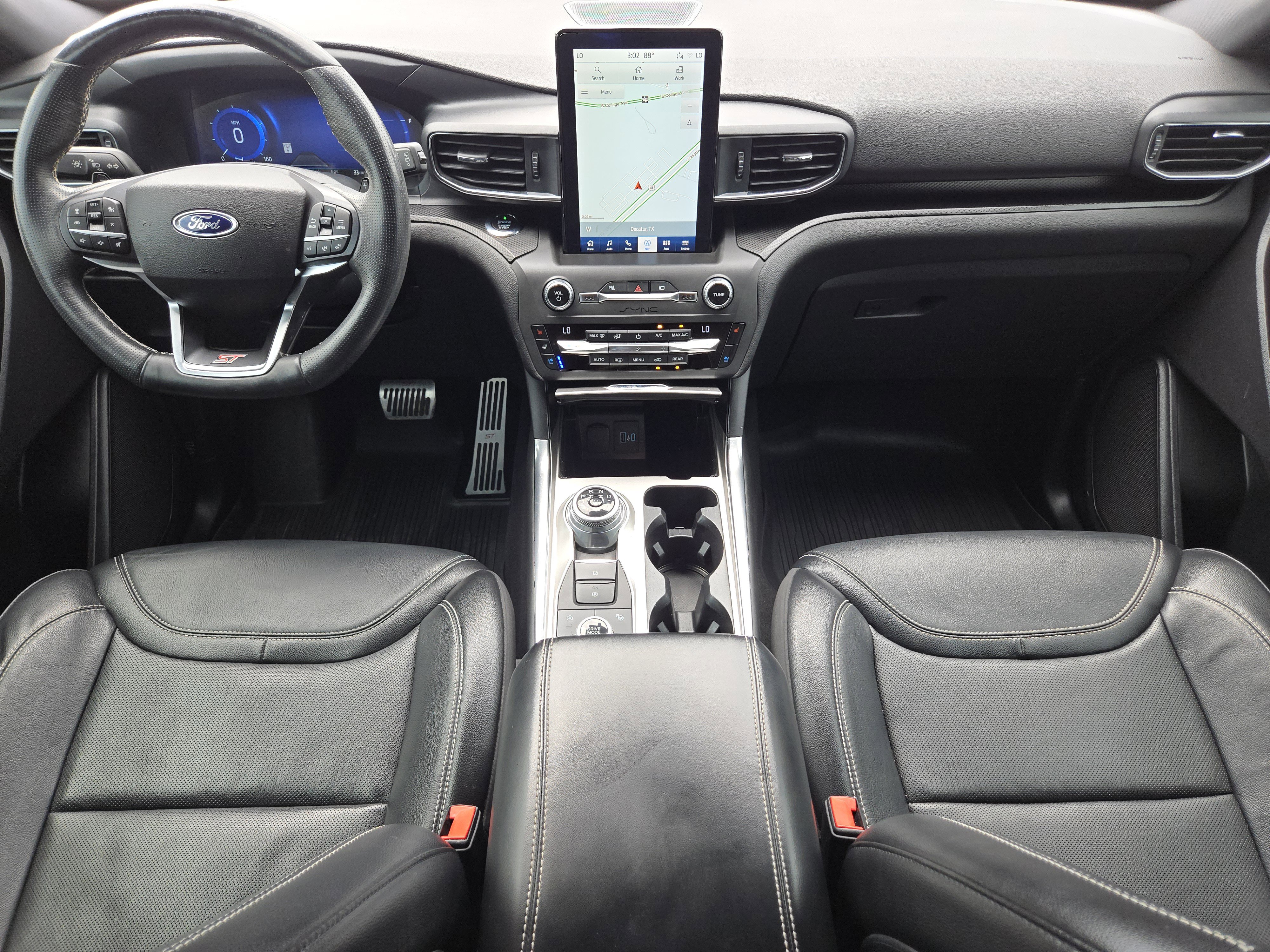2020 Ford Explorer ST photo 24