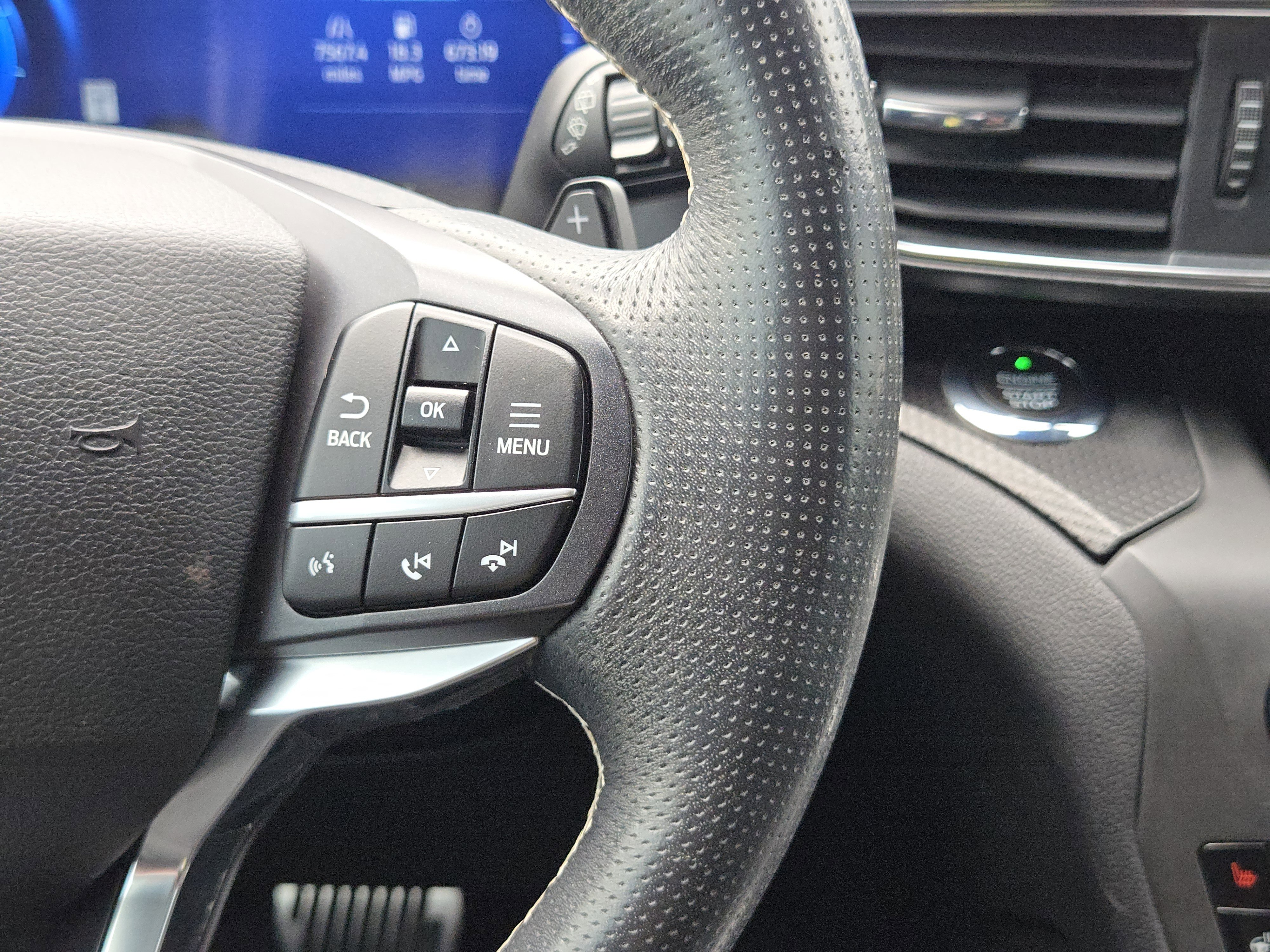 2020 Ford Explorer ST photo 27