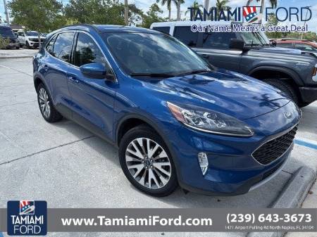 2022 Ford Escape Titanium