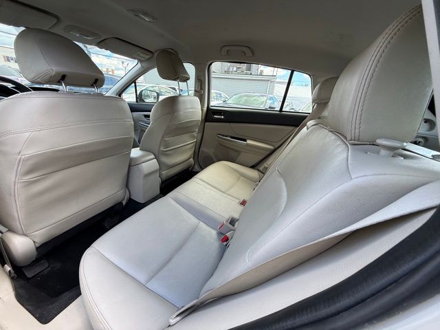 2016 Subaru Impreza 2.0i Limited photo 16
