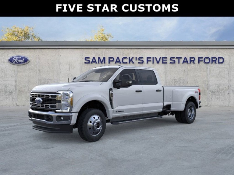 2025 Ford Super Duty F-450 DRW XLT