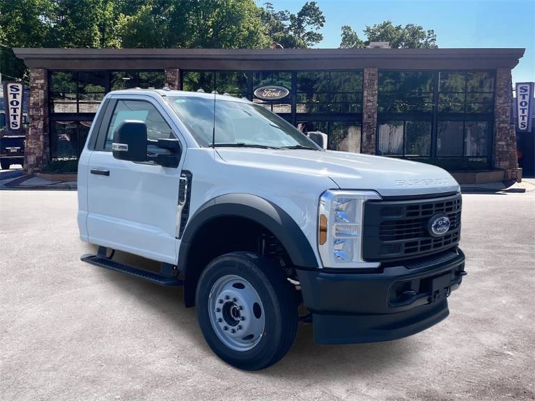 2025 Ford F-550SD XL