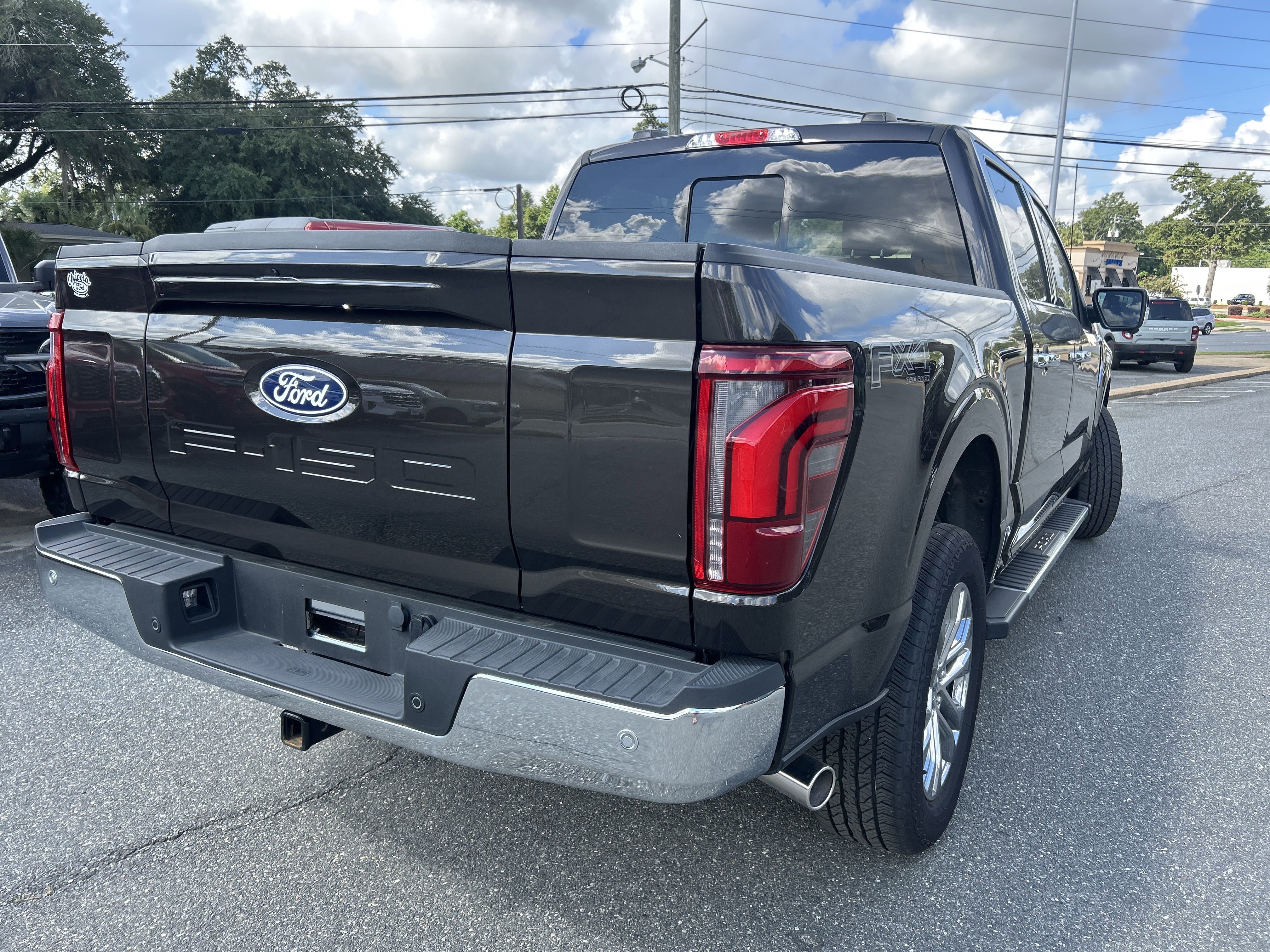 2024 Ford F-150 Lariat photo 6