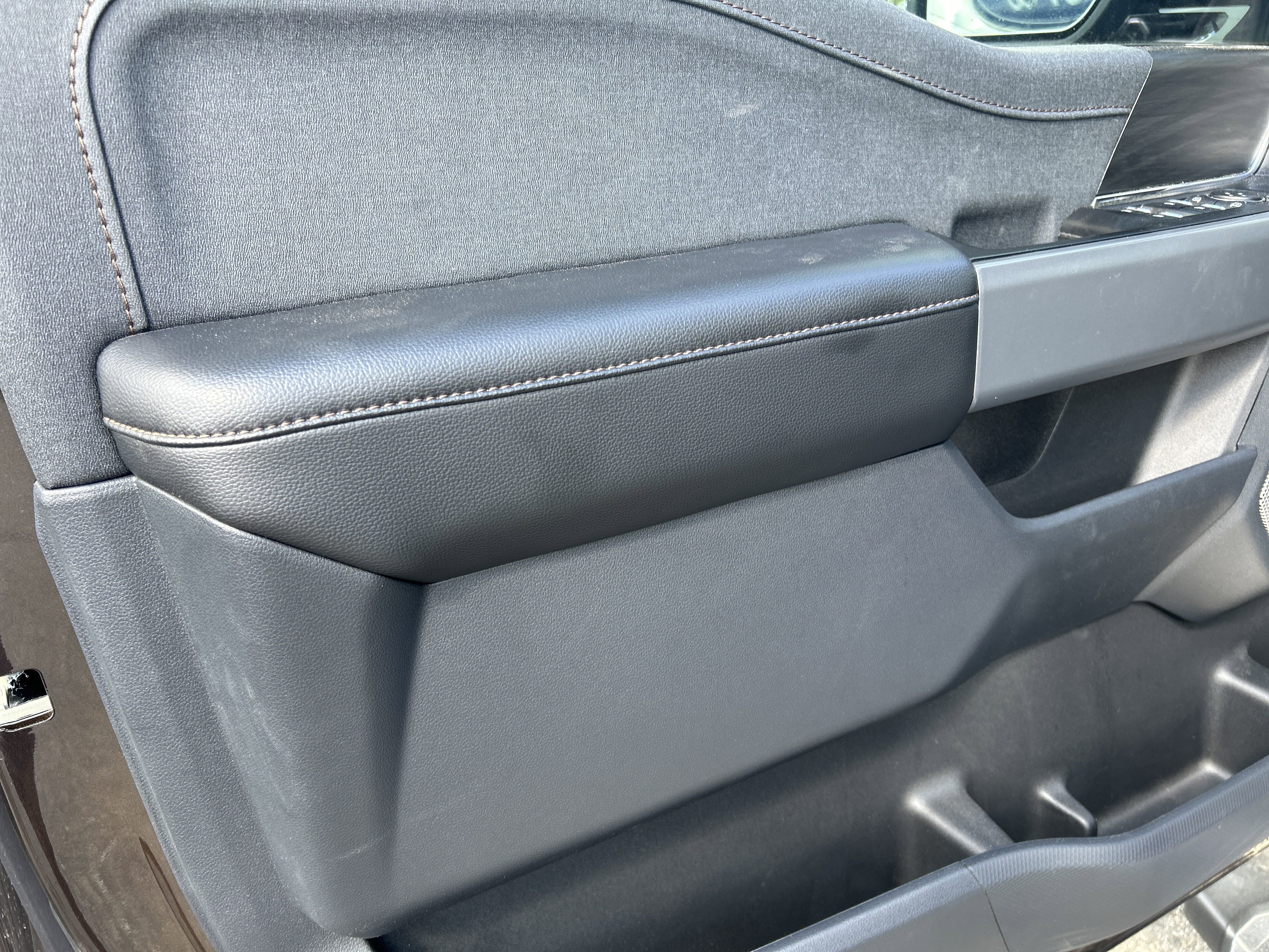 2024 Ford F-150 Lariat photo 8