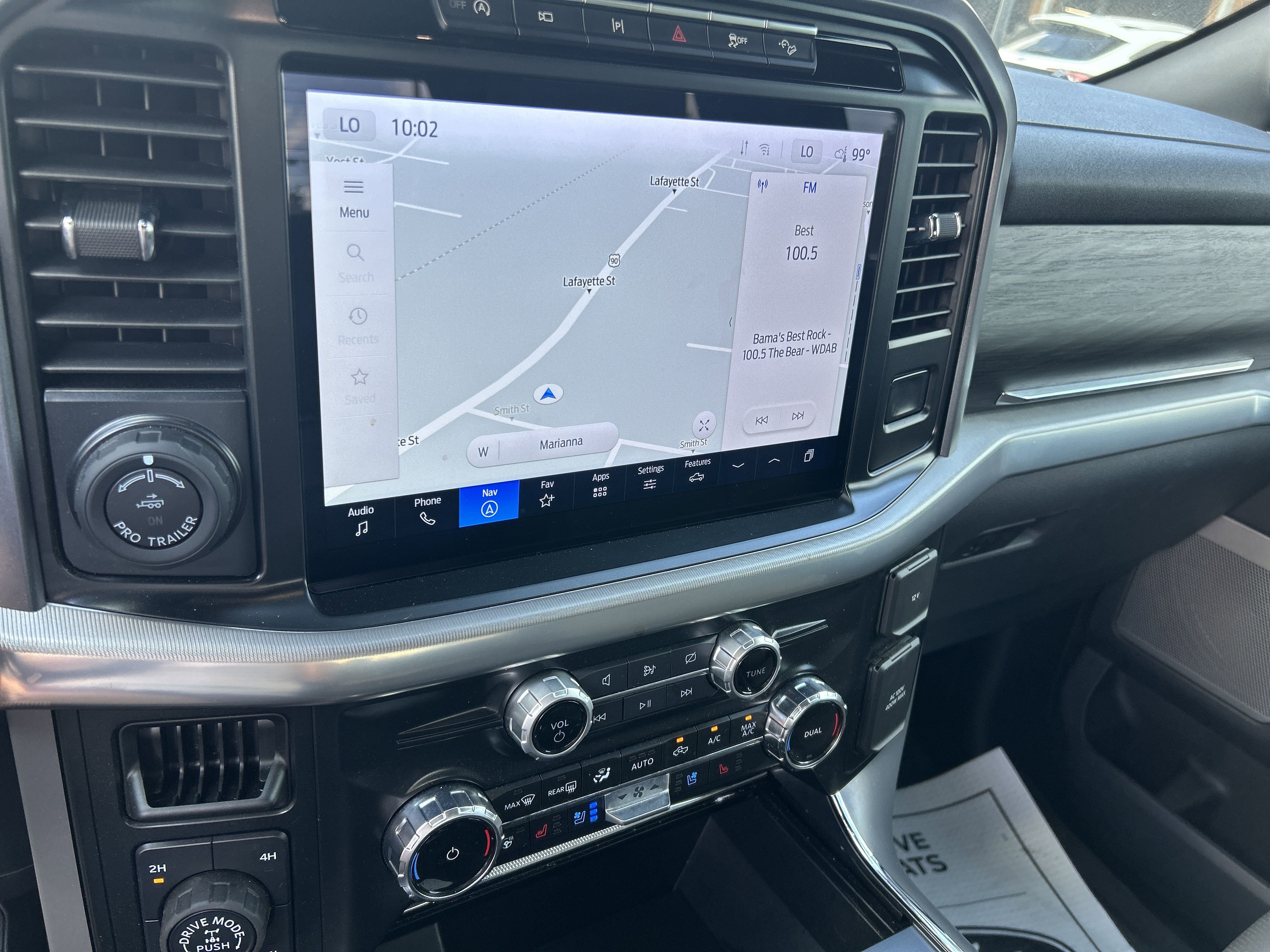2024 Ford F-150 Lariat photo 11