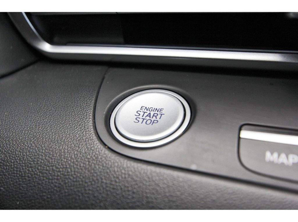 2021 Hyundai Elantra Hybrid Limited photo 20