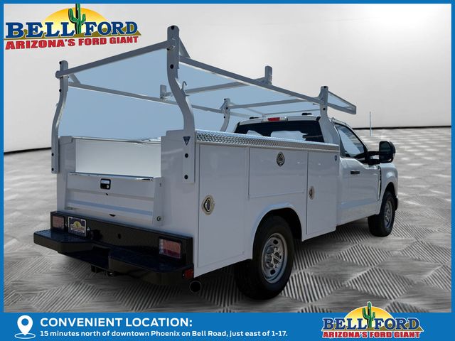 2025 Ford F-250 photo 2
