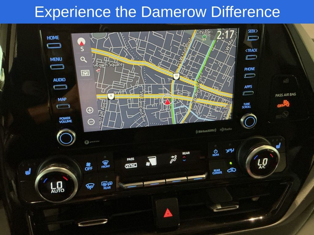 2022 Toyota Highlander XLE photo 13