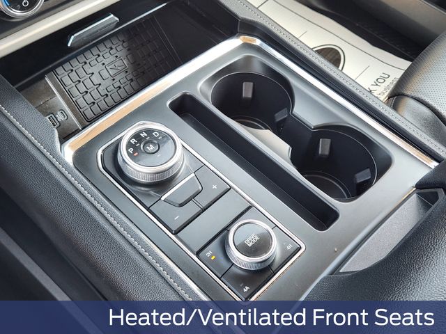 2024 Ford Expedition MAX XLT photo 19