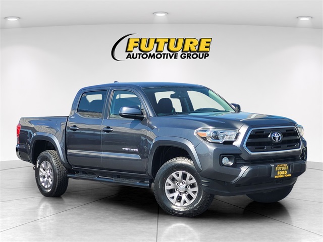 2017 Toyota Tacoma SR5