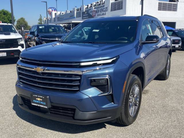 2026 Chevrolet Traverse FWD LT