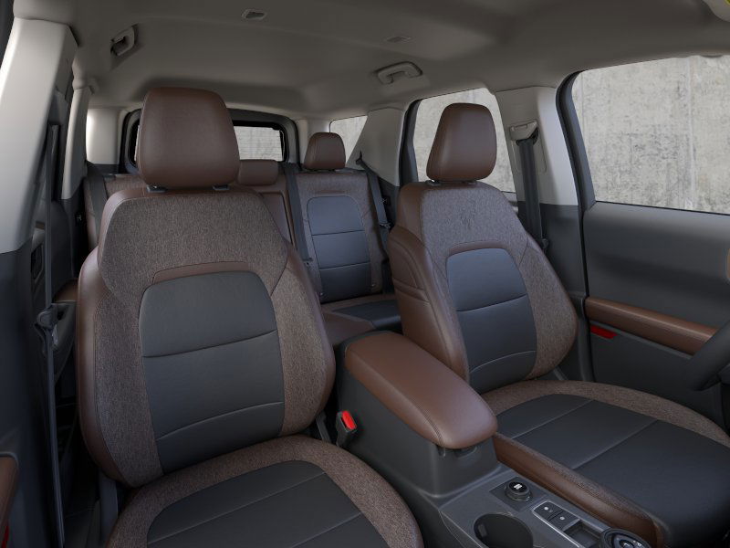 2025 Ford Bronco Sport Outer Banks photo 4