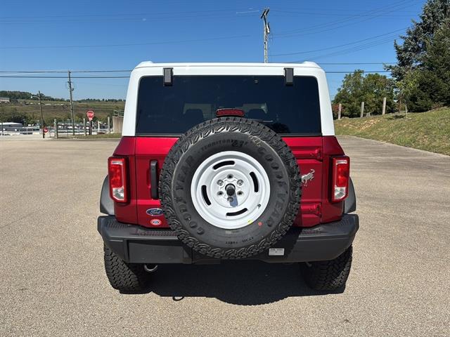 2025 Ford Bronco Heritage First Edition photo 3