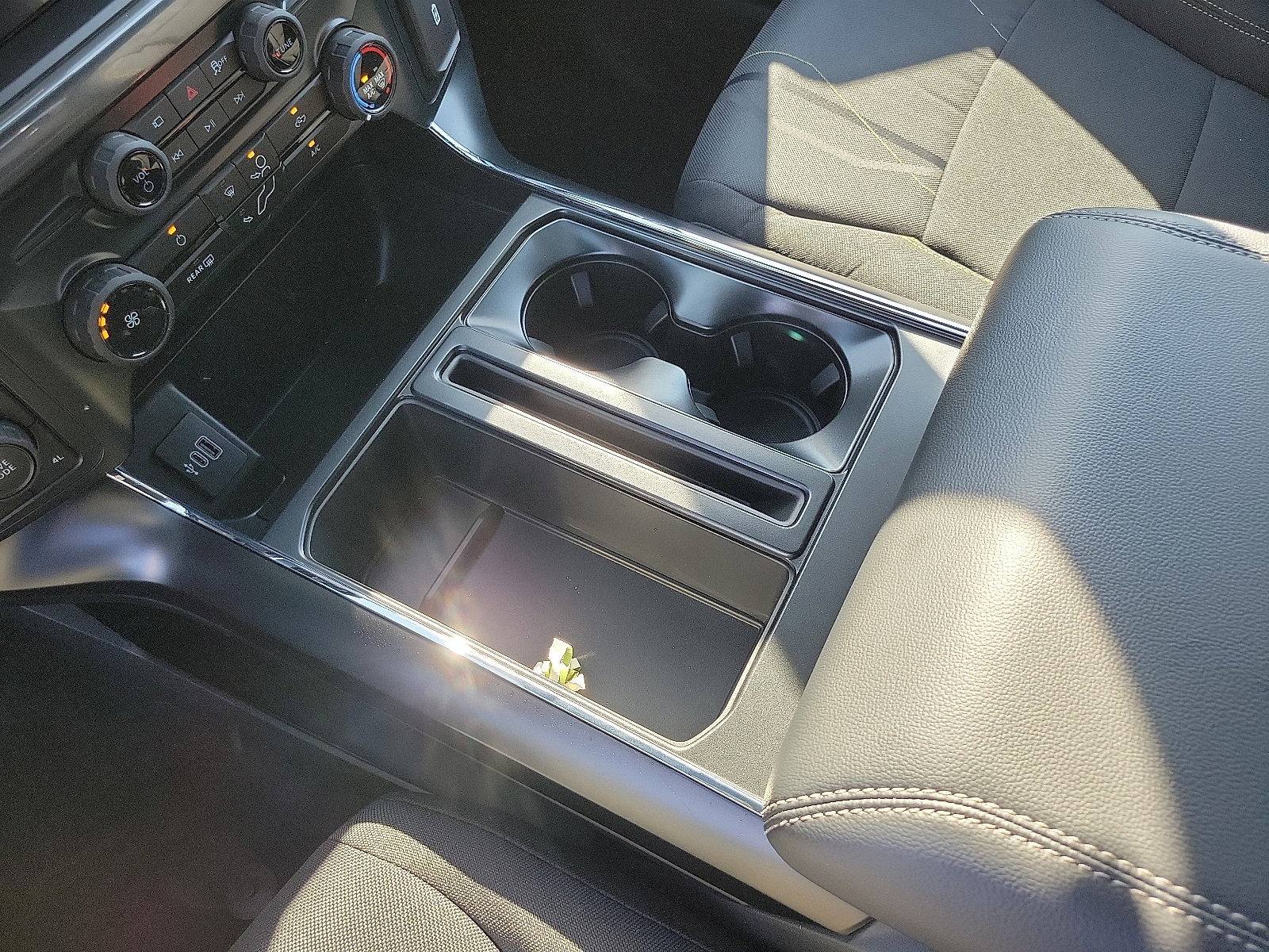 2025 Ford F-150 STX photo 5
