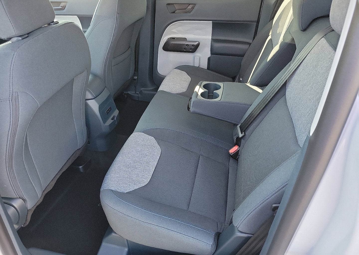 2025 Ford Maverick XLT - Photo 8