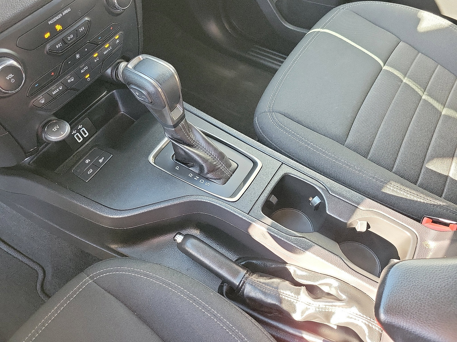 2020 Ford Ranger XLT photo 5