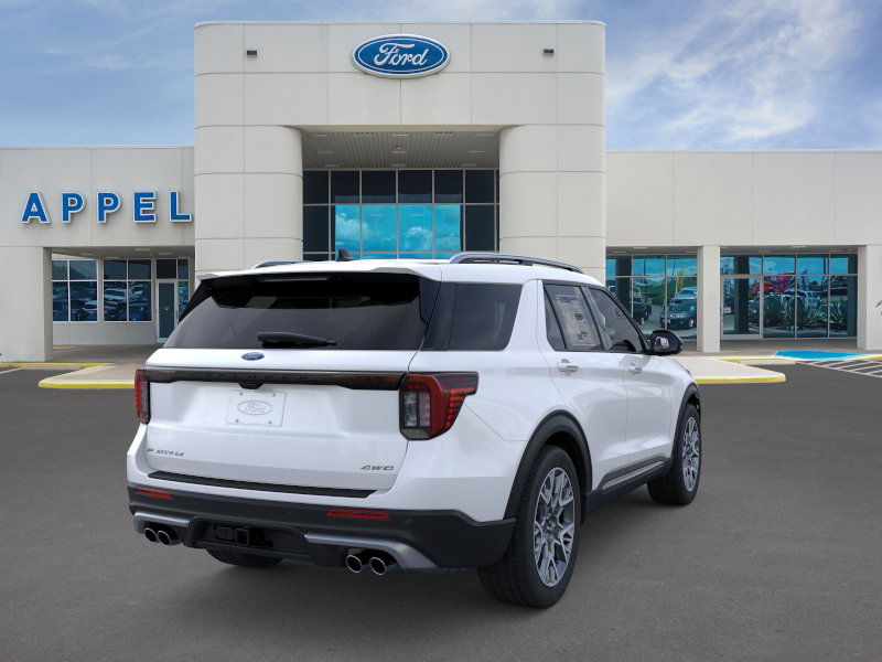 2025 Ford Explorer Platinum photo 5