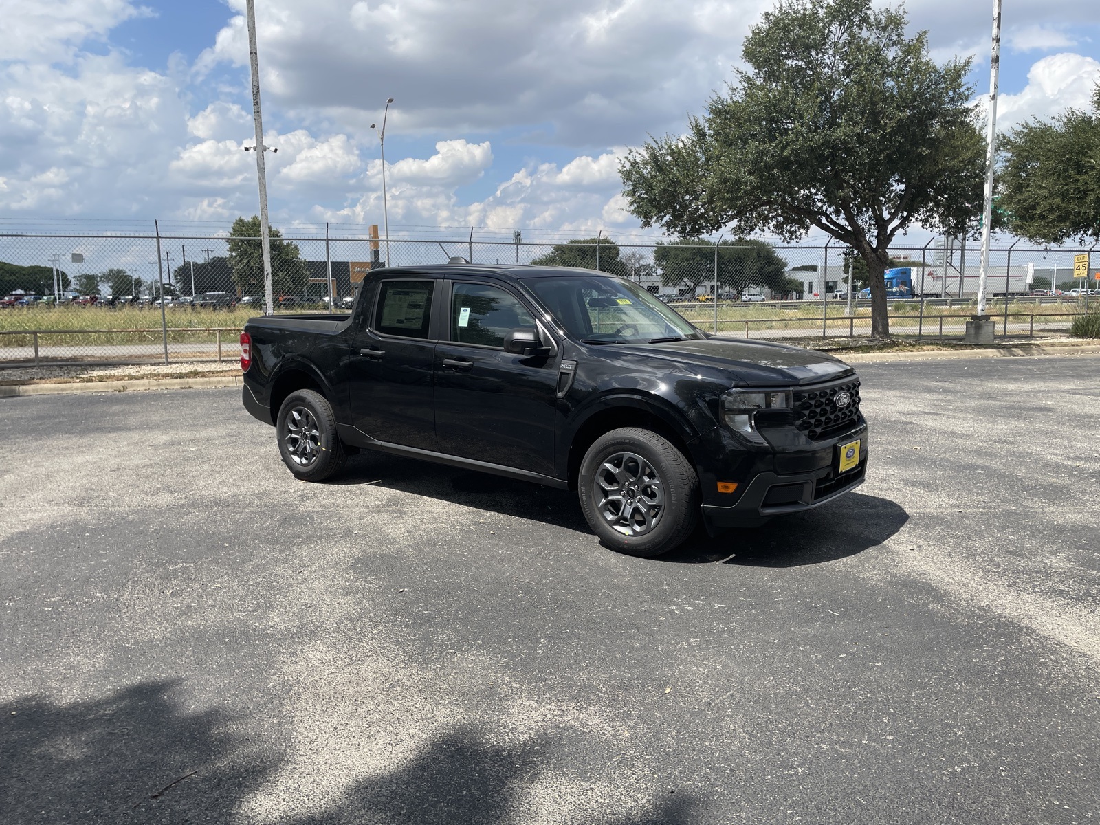 2025 Ford Maverick XLT photo 4