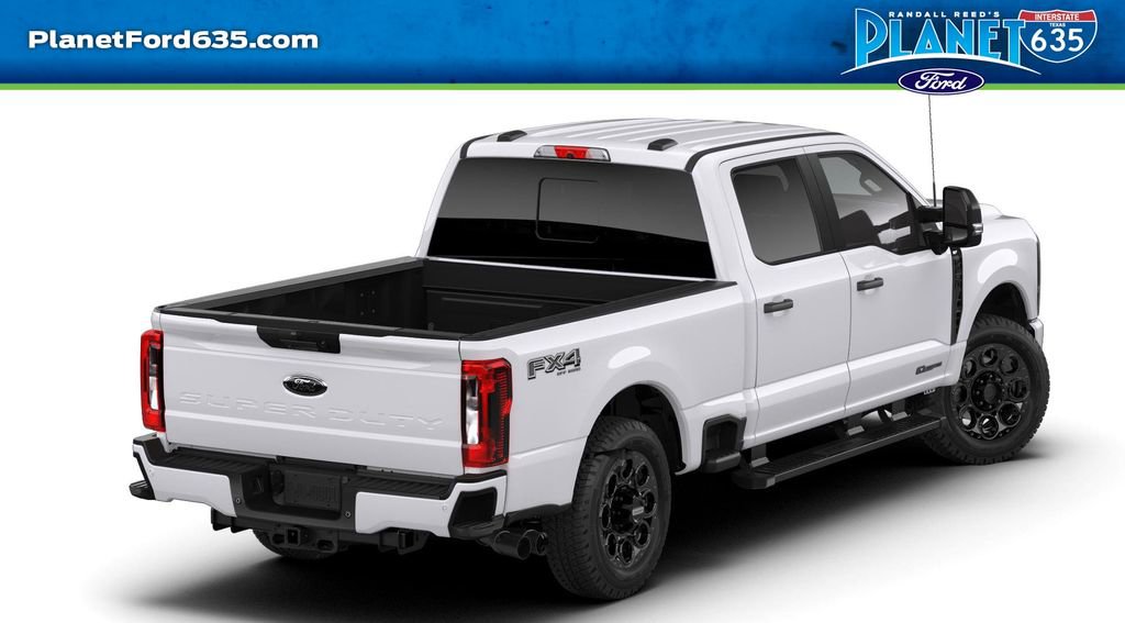2026 Ford F-250 XLT photo 3