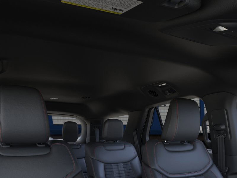 2025 Ford Explorer ST-Line photo 18