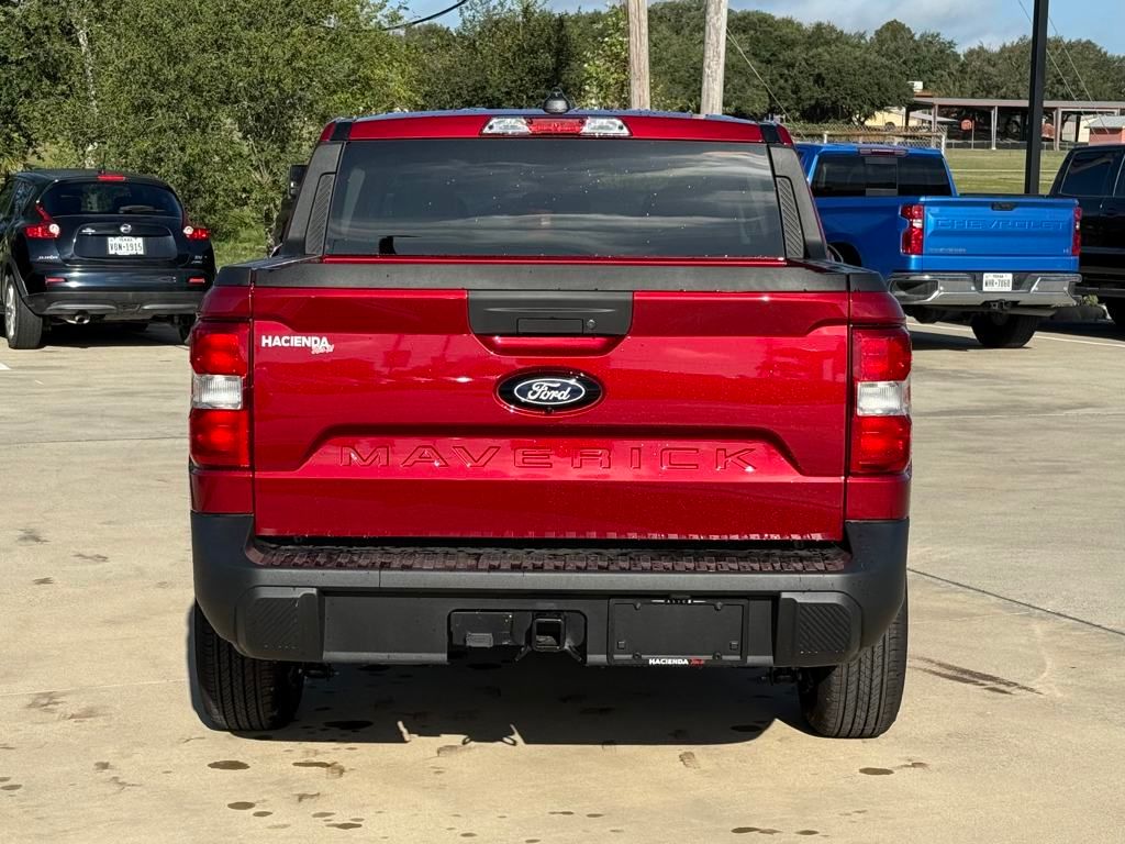 2025 Ford Maverick XLT photo 3