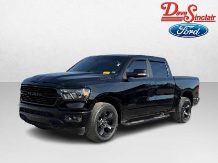 2019 RAM 1500 4WD BIG Horn/Lone Star Crew Cab