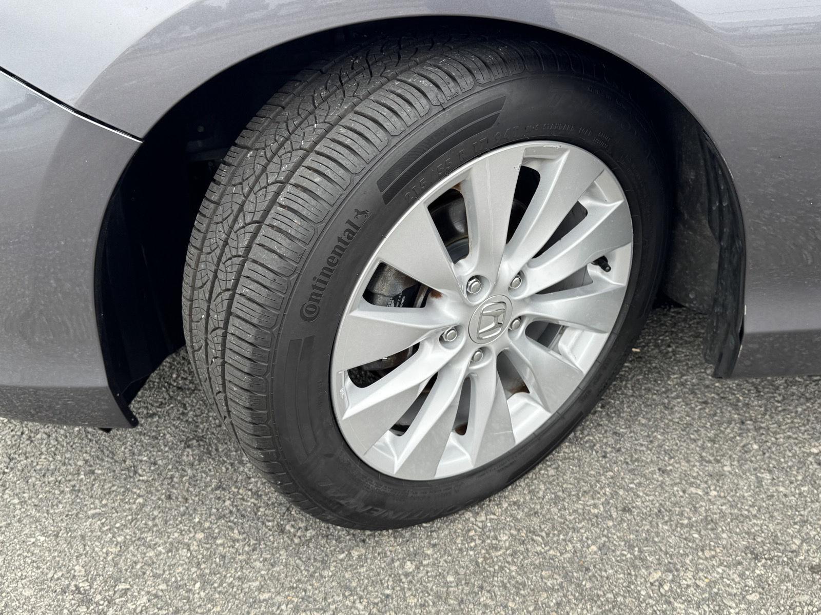 2014 Honda Accord EX photo 23
