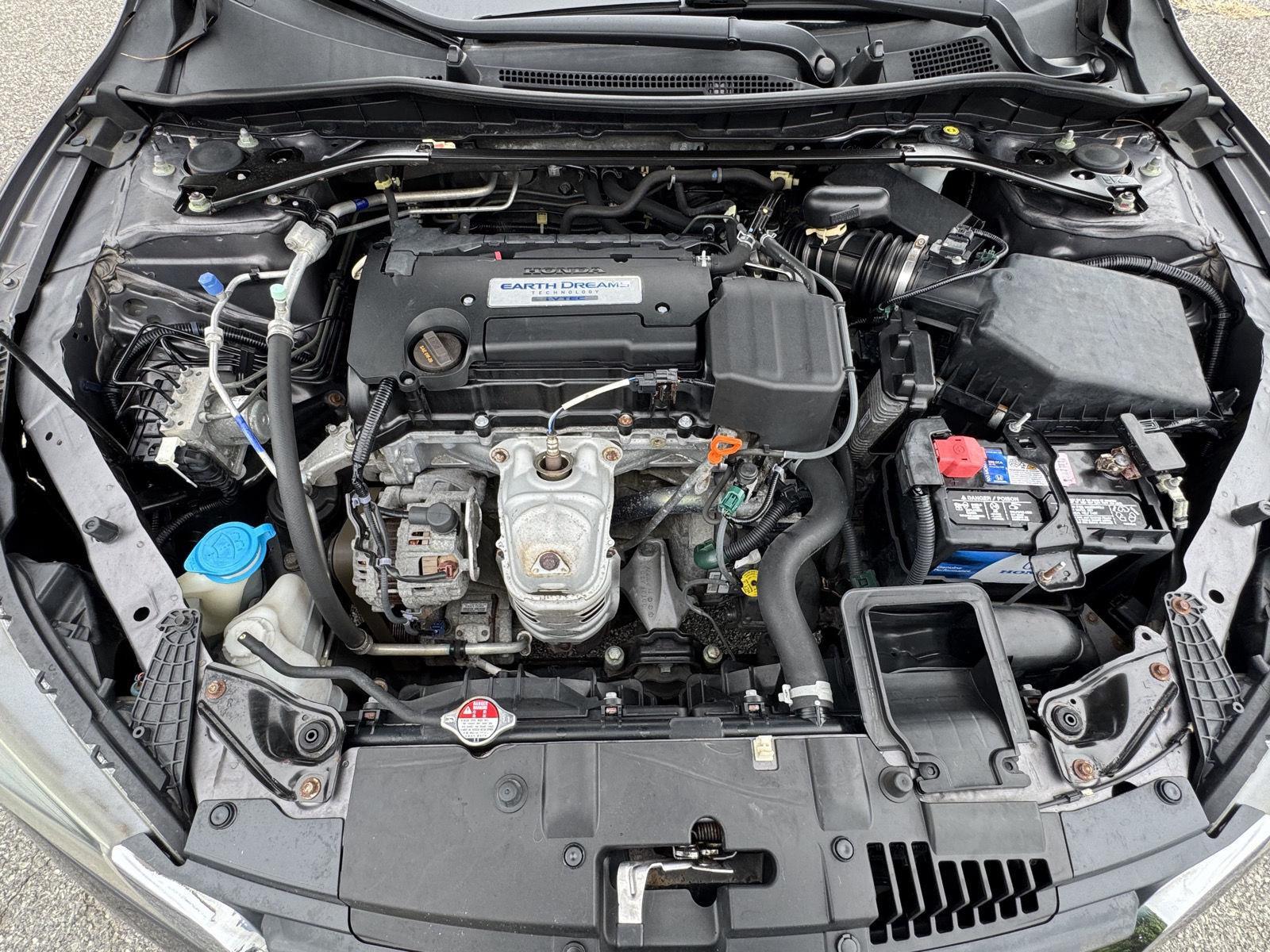 2014 Honda Accord EX photo 28