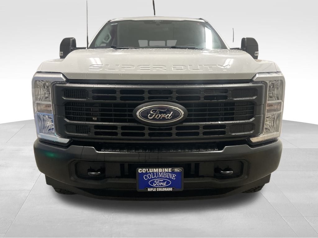 2025 Ford F-250 photo 6
