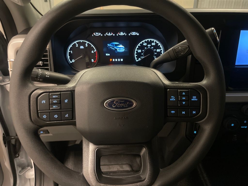 2025 Ford F-250 photo 11