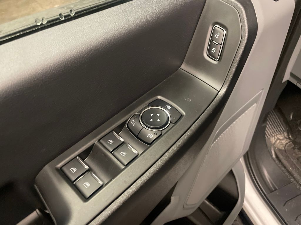 2025 Ford F-250 photo 14