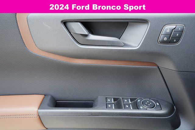 2024 Ford Bronco Sport Badlands photo 9